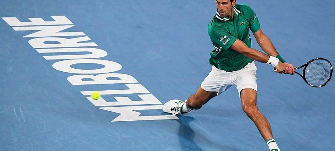 Сербский теннисист Новак Джокович