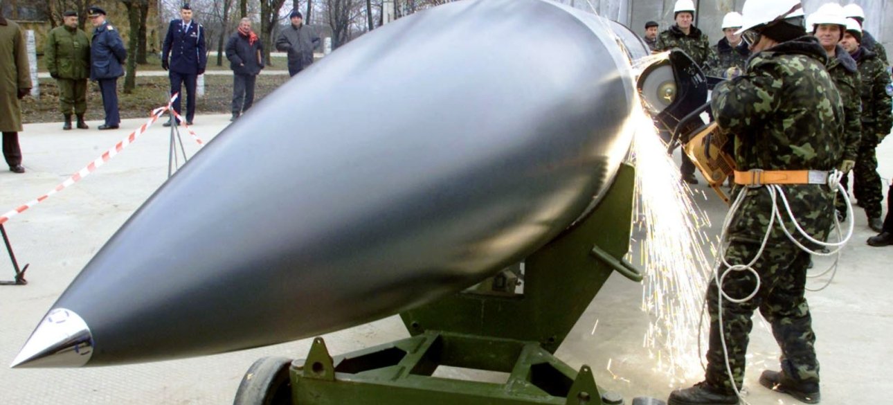 Ліквідація радянських ядерних боєголовок в Україні