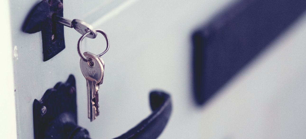 право на недвижимость, имущественные права, рейдерство