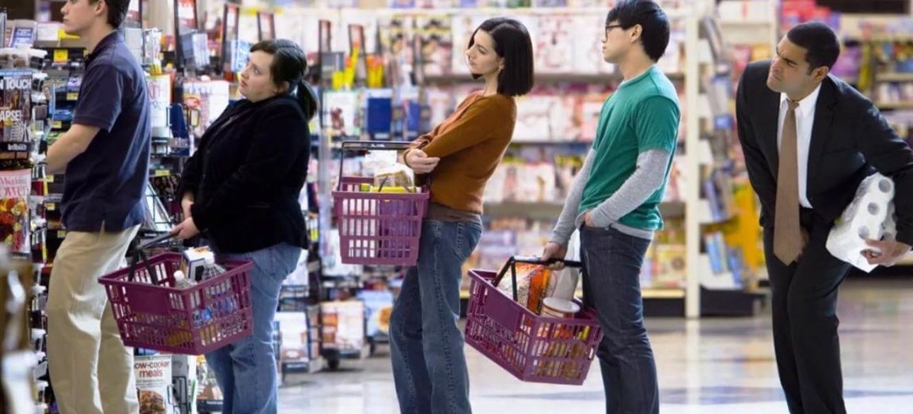 Черга в супермаркеті