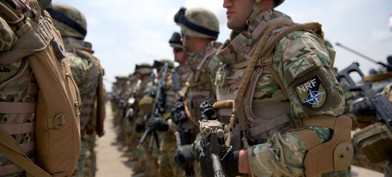 НАТО, армія, солдати