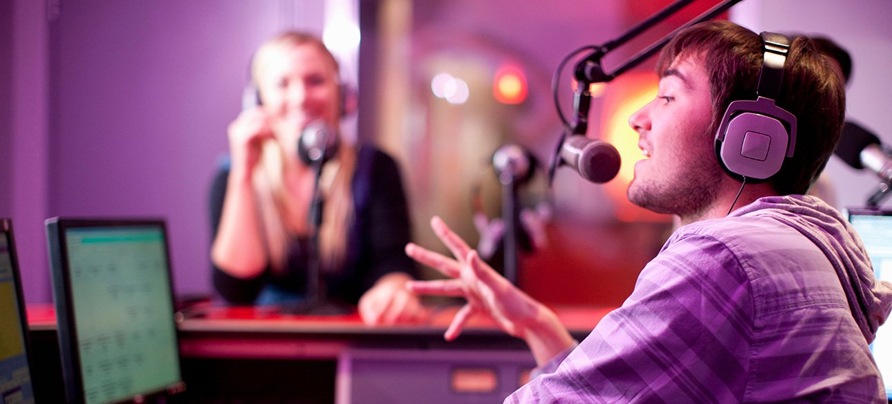 Діджей на радіо