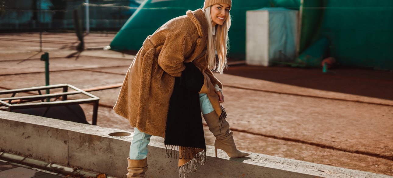 модная девушка