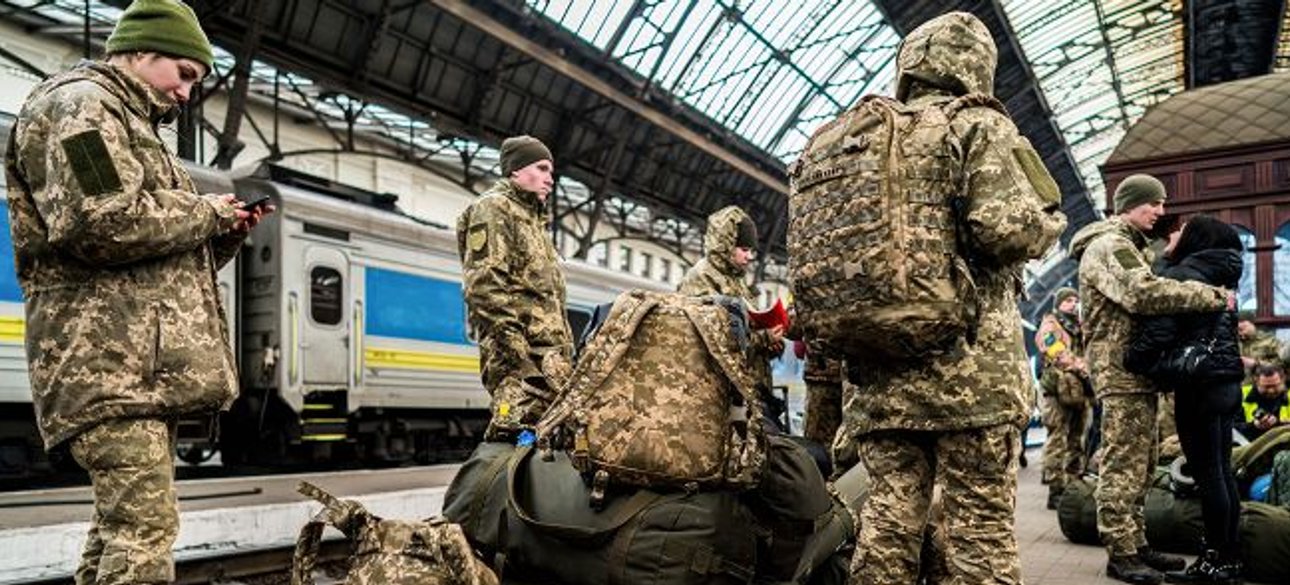 ЗСУ Бійці ЗСУ перед відправкою на фронт