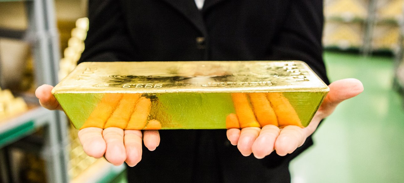 золото, деньги, инвестиции