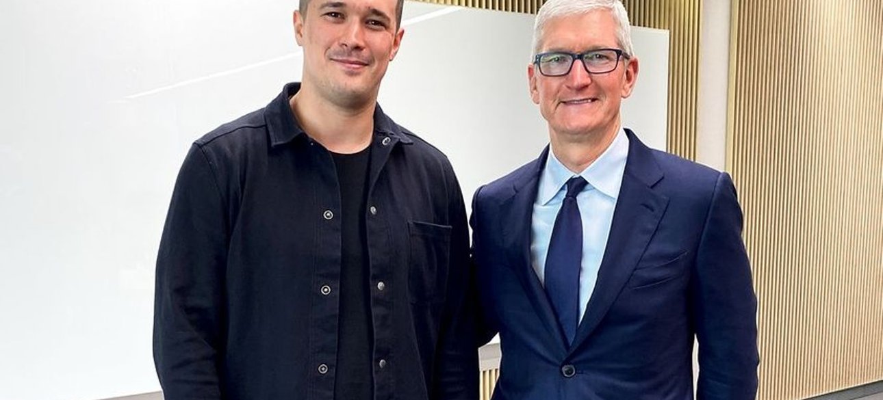 Міністр цифрової трансформації України та глава корпорації Apple