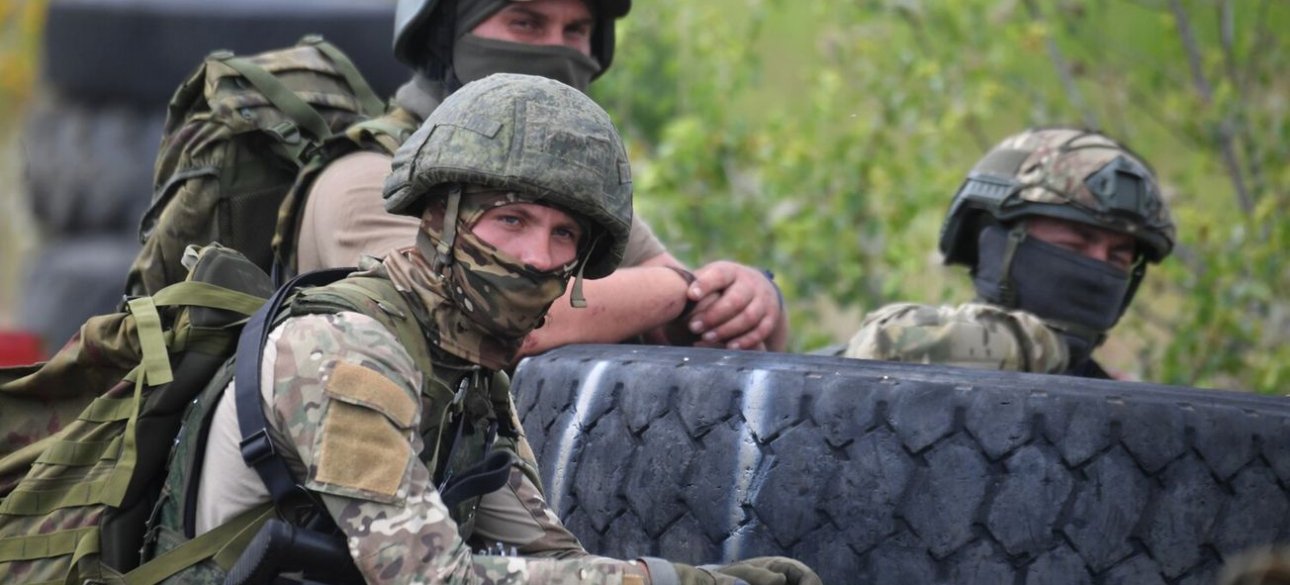 Why on the fifth day of the Ukrainian forces in the Kursk region, no serious res...