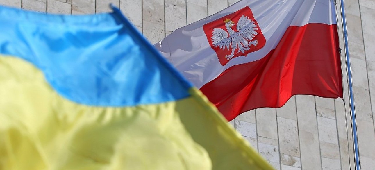 Украинский и польский флаги украина, польша, флаги