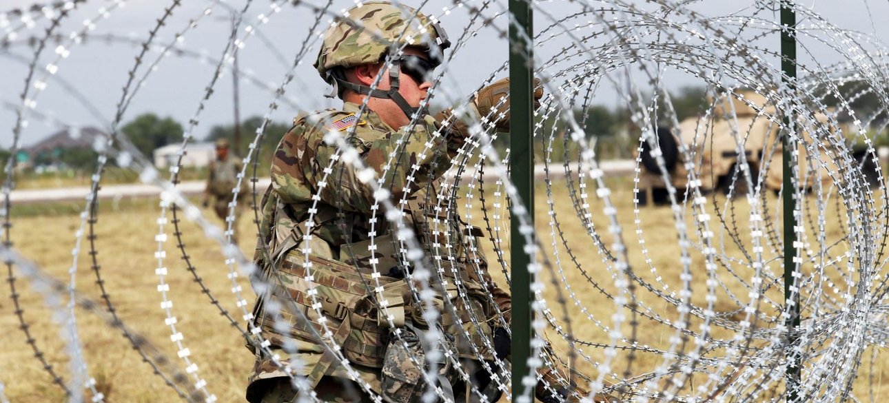 Техас, граница, колючая проволока