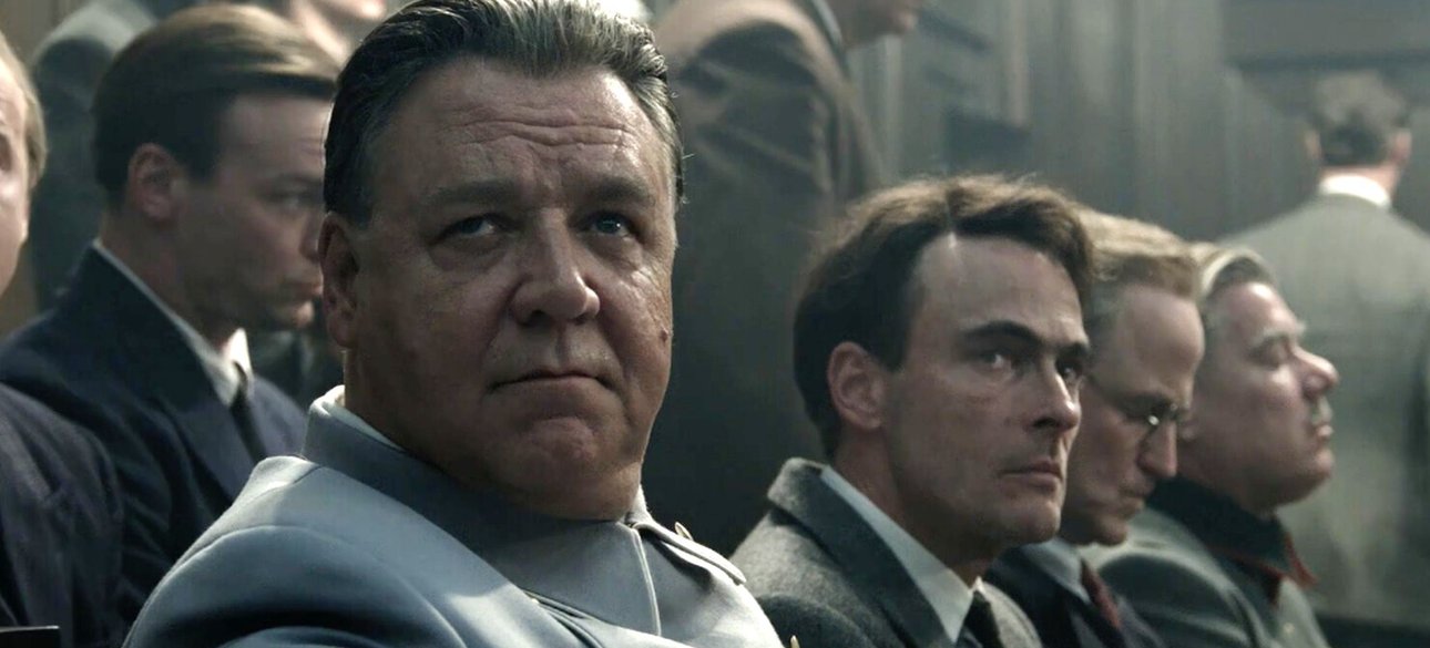 Рассел Кроу в ролі Германа Герінга у фільмі «Нюрнберг»