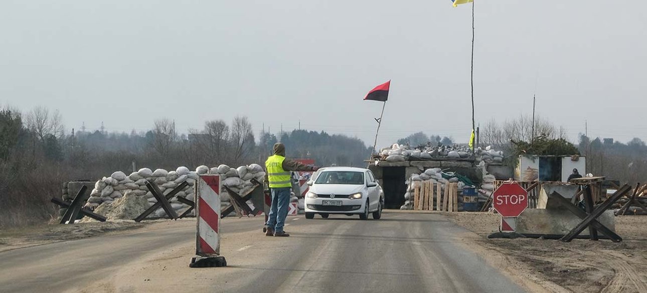 примусове вилучення майна, блокпост, війна в Україні