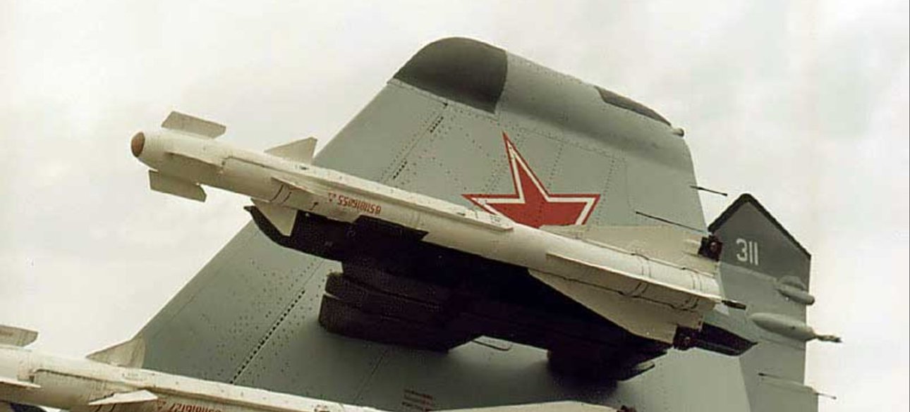 Ракета Р-60 на российском самолете