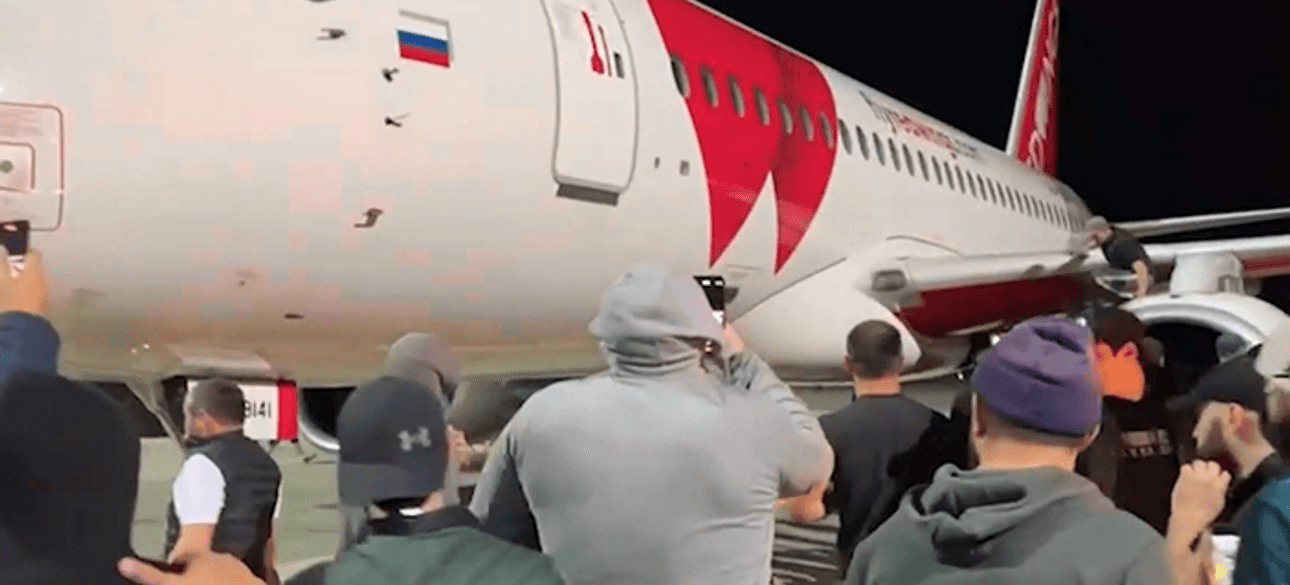 махачкала, аэропорт, беспорядки