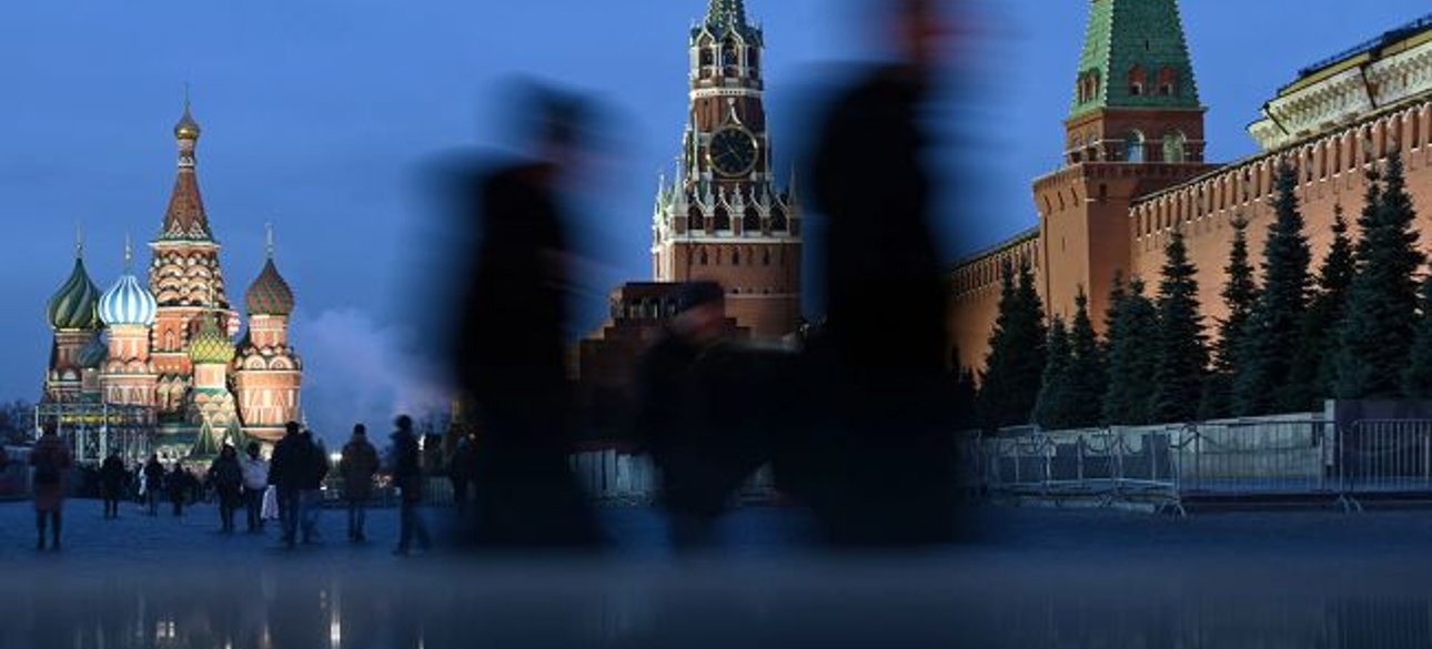 За парадным фасадом Москвы плохо видна реальная жизнь