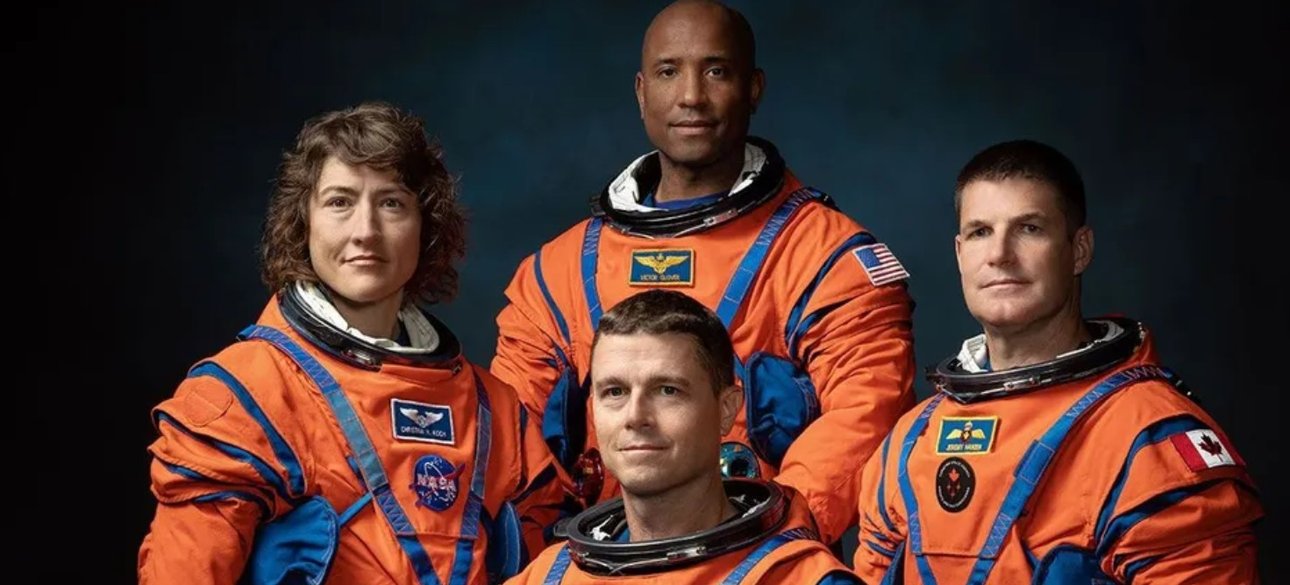 Екіпаж корабля Артеміда-2 — космічна місія до Місяця