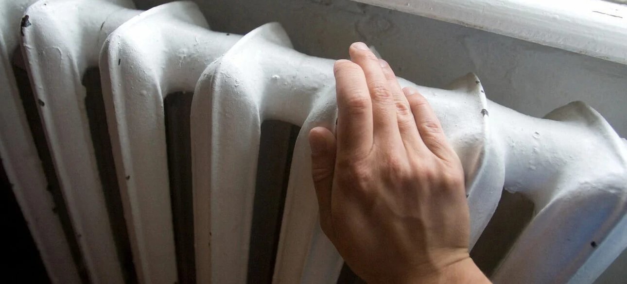 За отоплением в доме нужно следить постоянно и внимательно