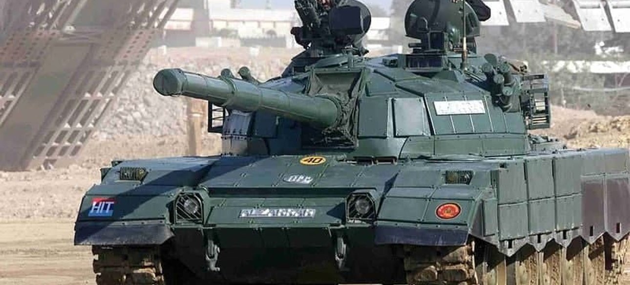 Поставка продукції оборонної промисловості двом непримиренним спадкоємцям Британської Індії займає особливе місце в історії експорту зброї Україною