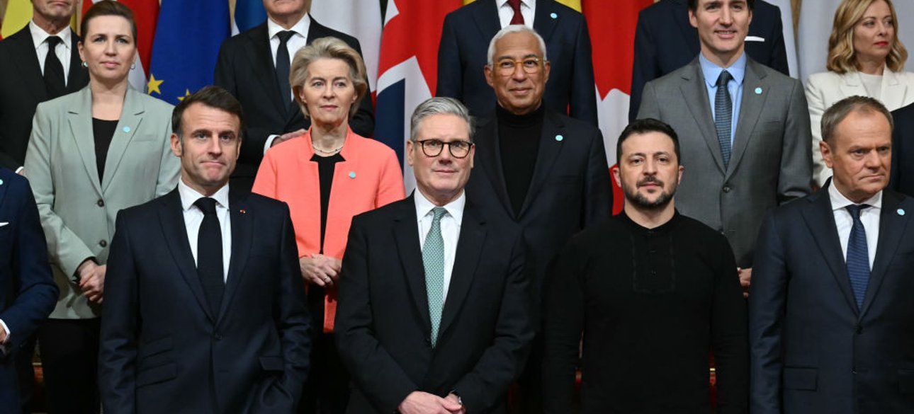 Важко знайти зараз у "світовій еліті" розумну людину...