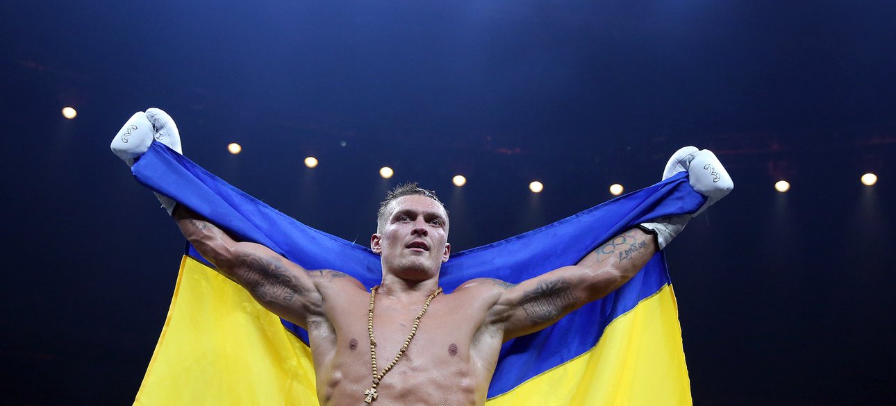 Боксер Александр Усик