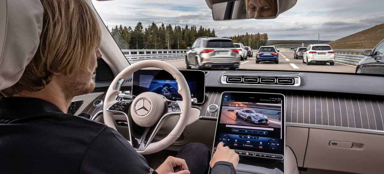 автопилот мерседес