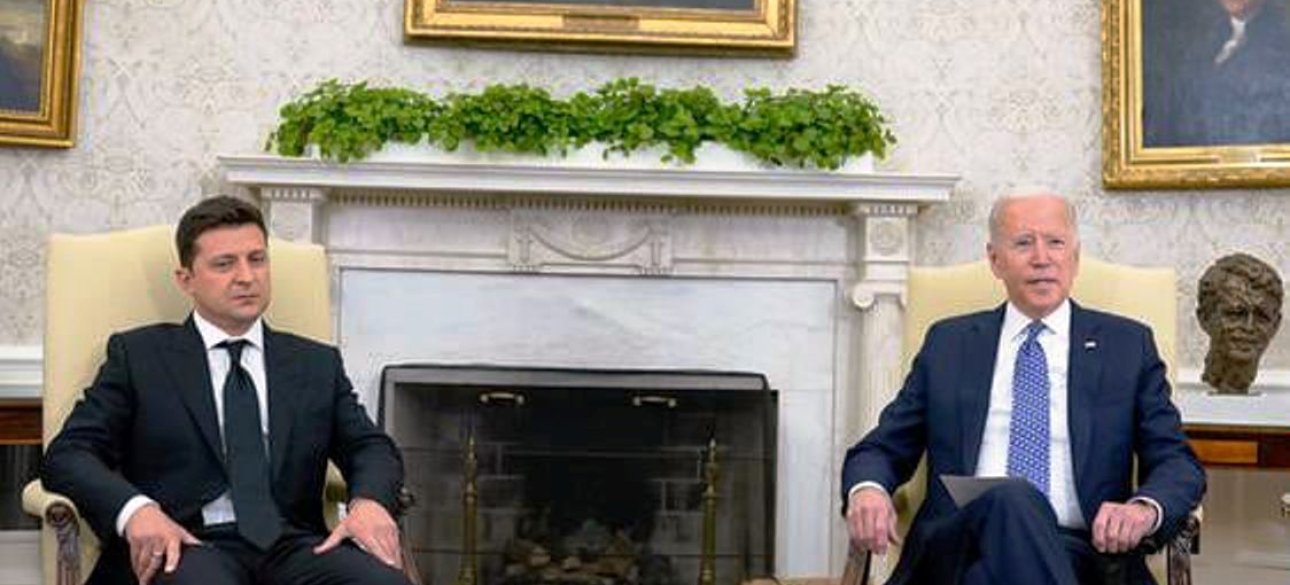 Президенты США и Украины Байден и Зеленский