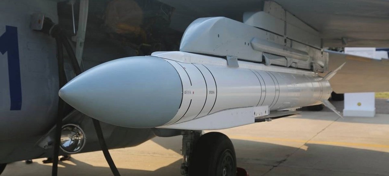 Гром-Э1, бомба, россия