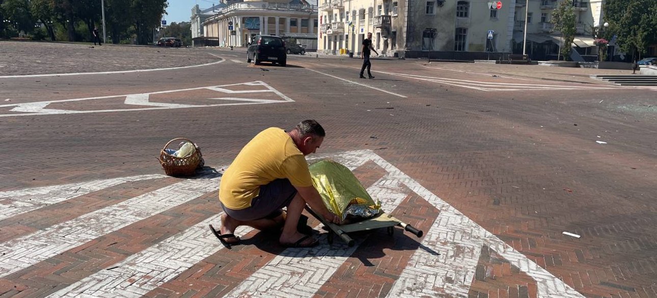 Чернігов, ракета, драмтеатр