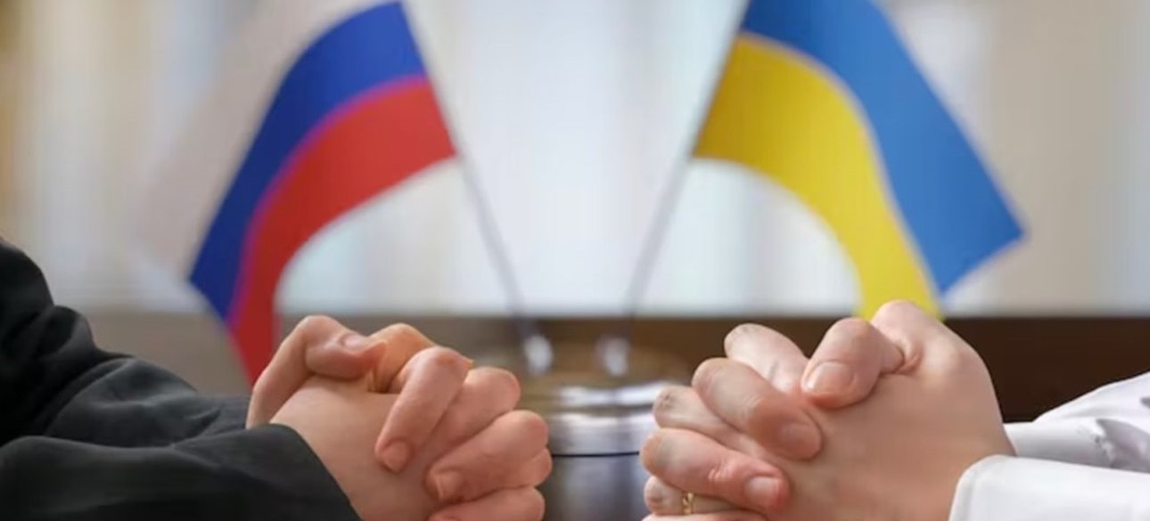 Переговоры Украины и России с флагами