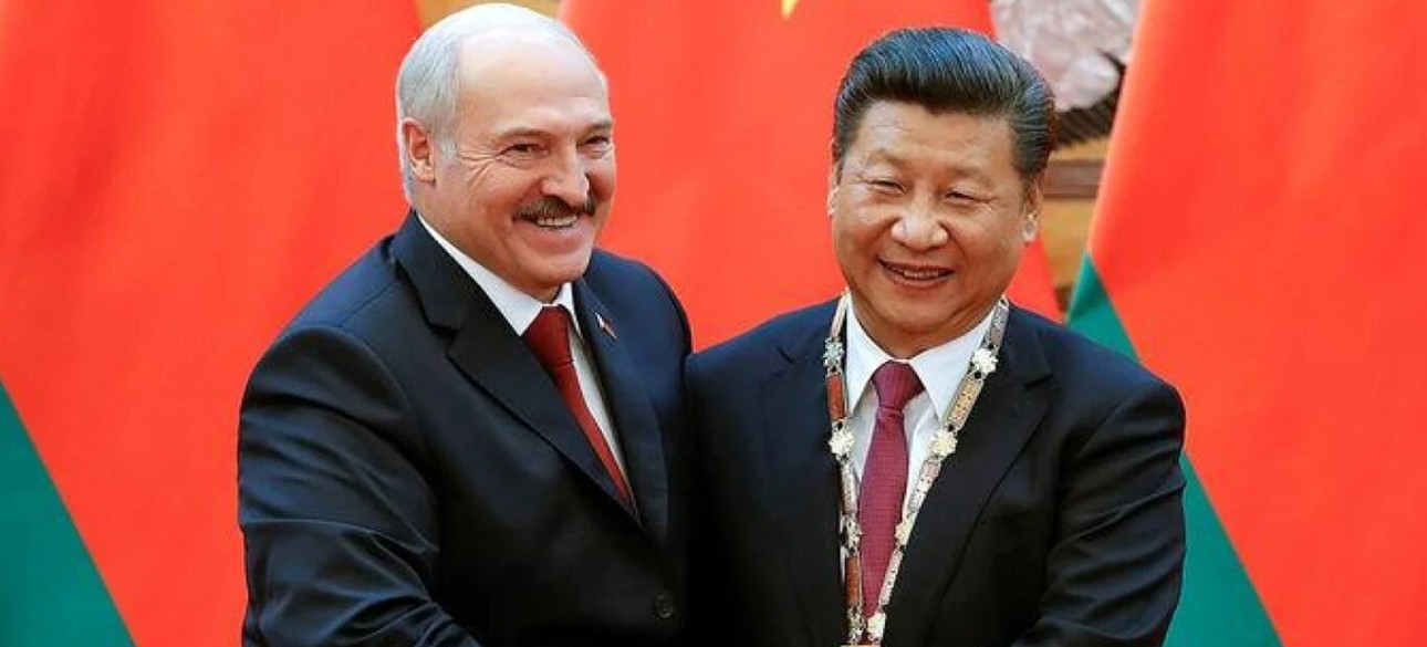 Лукашенко и Си Цзиньпин, Лукашенко поехал в Китай, Беларуси и Китай, Лукашенко Китай, визит Лукашенко в Китай, поездка Лукашенко в Китай, Лукашенко Китай РФ, зачем Лукашеко поехал в Китай, си цзиньпин лукашенко, встреча лукашенко и си цзиньпина
