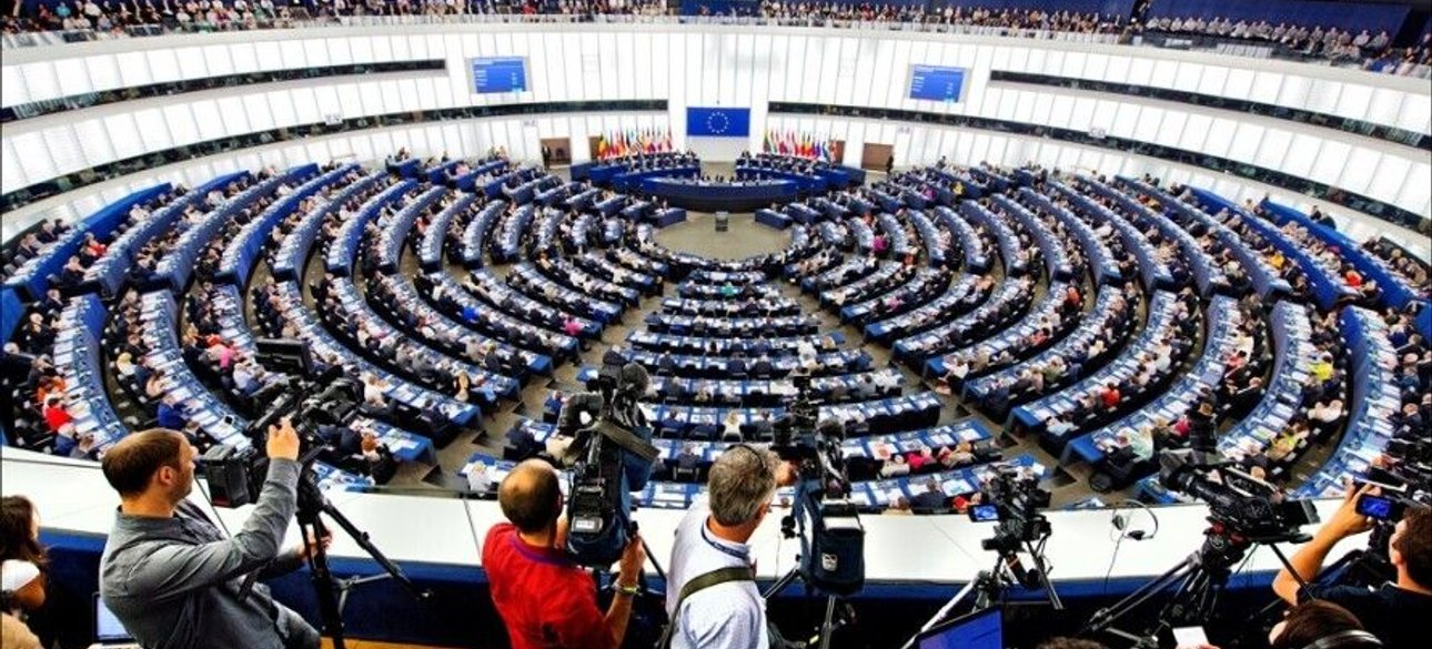 Европарламент
