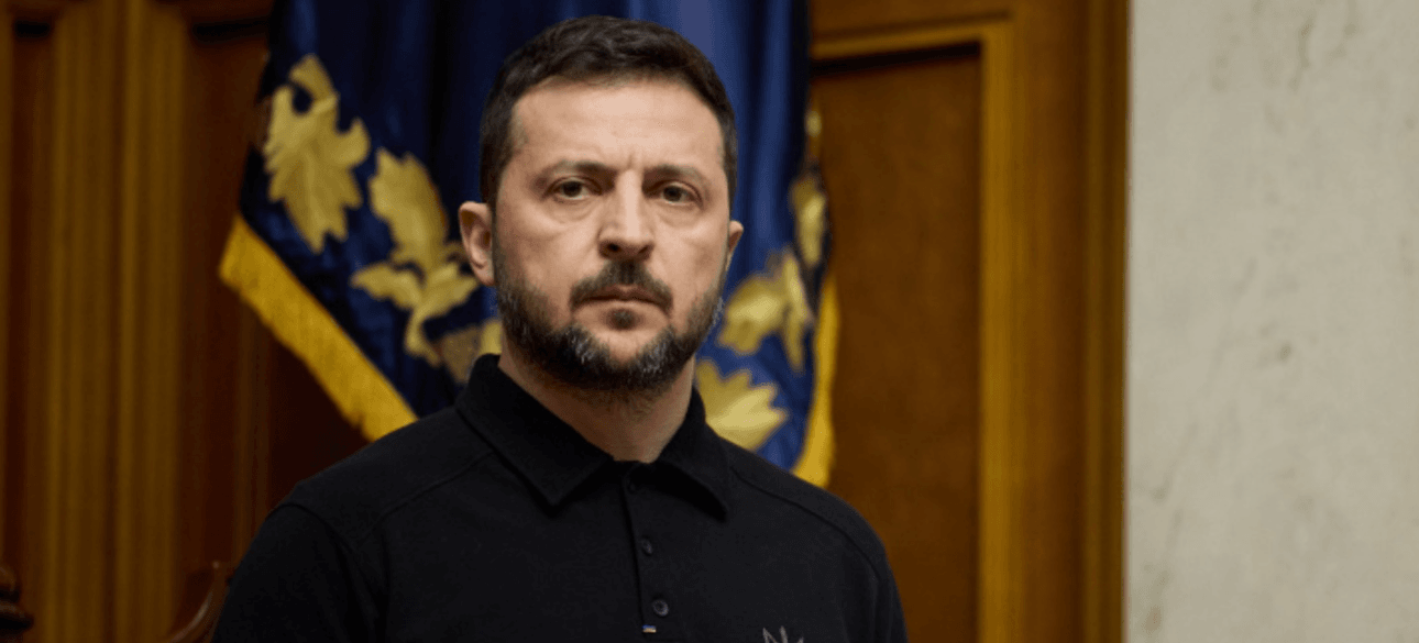 Зеленский учится жить в новом формате