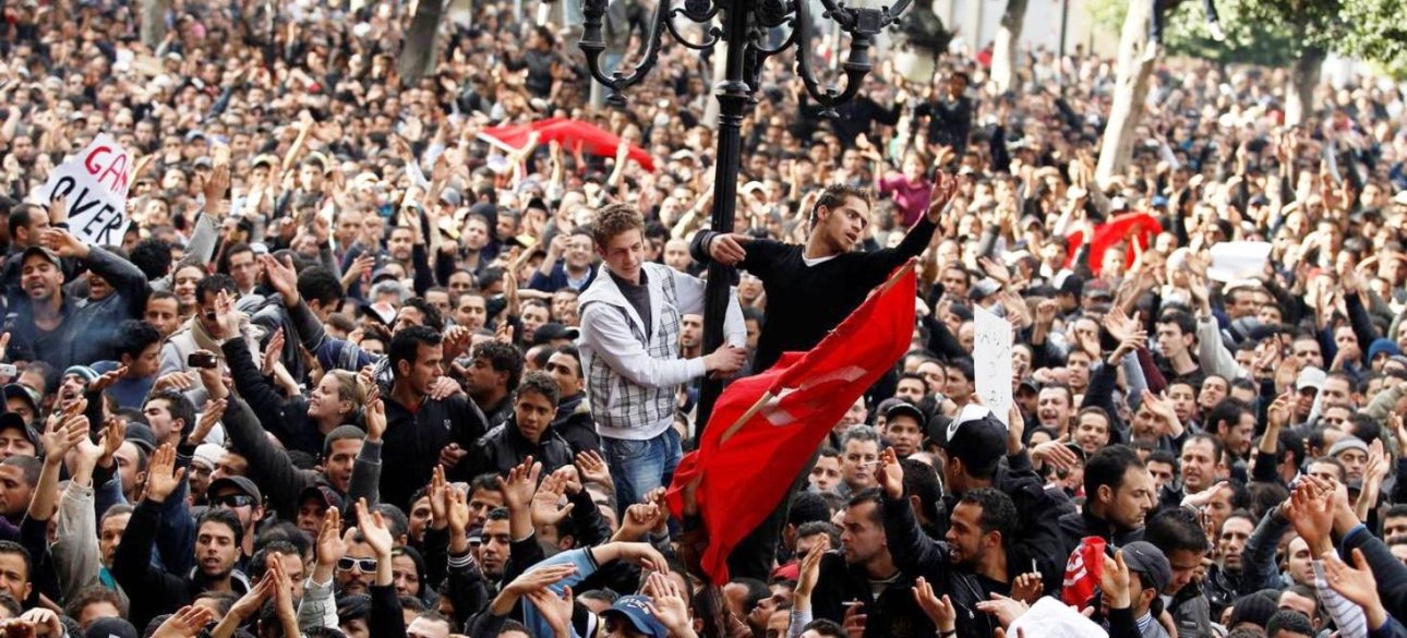 Демонстрация протеста в Тунисе