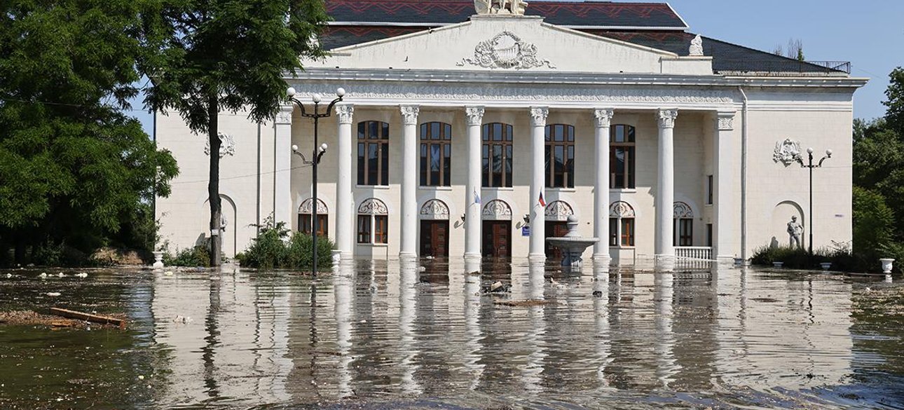 Нова Каховка, вiйна, затоплення, каховська гес