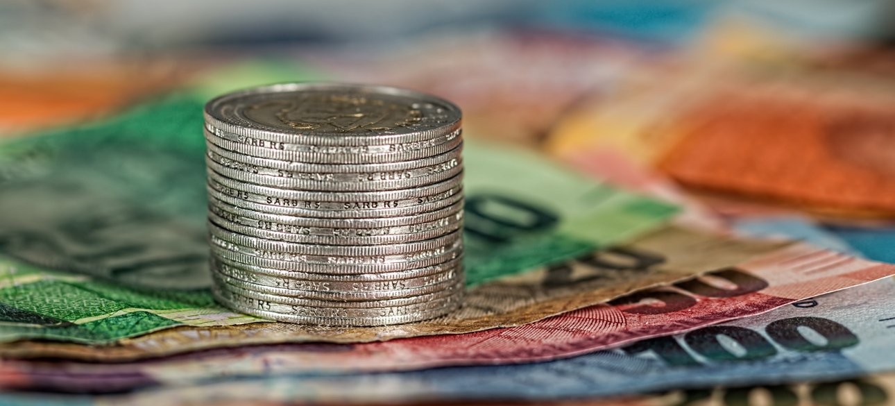 Монети на банкнотах євро