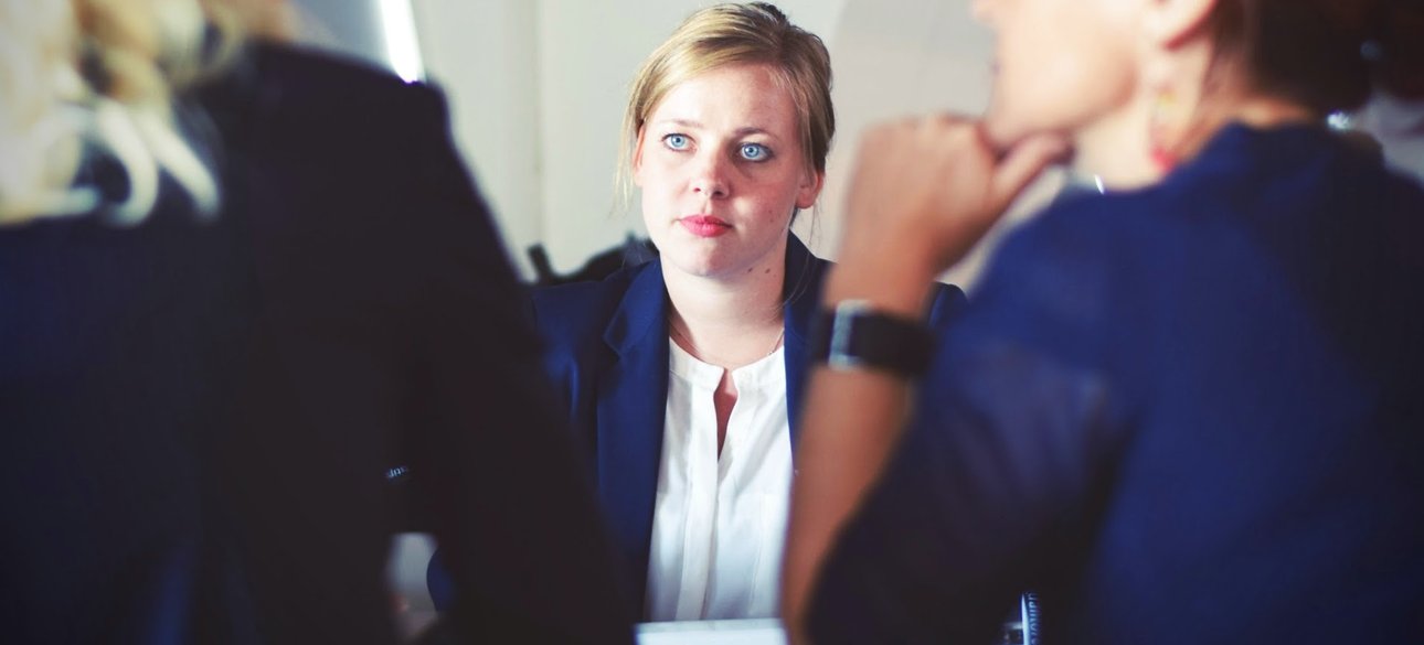 Как выбрать адвоката, правовые услуги, семейное право, гражданское право, уголовное право