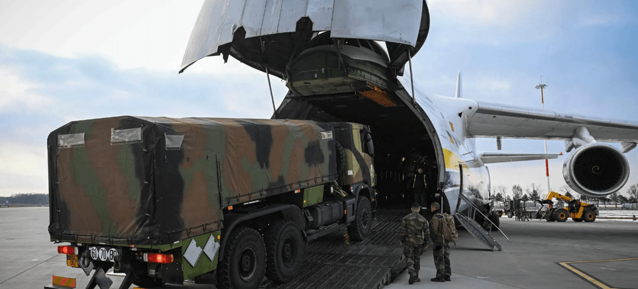 західна зброя, Україна, літак