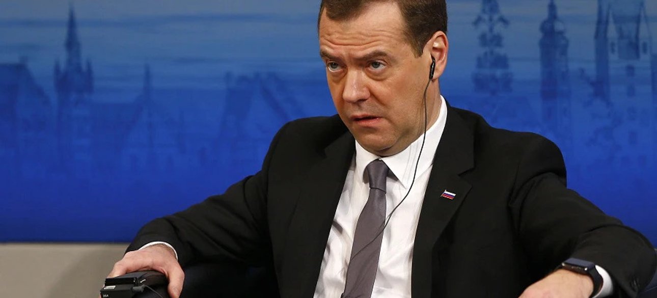 Медведев, Россия.