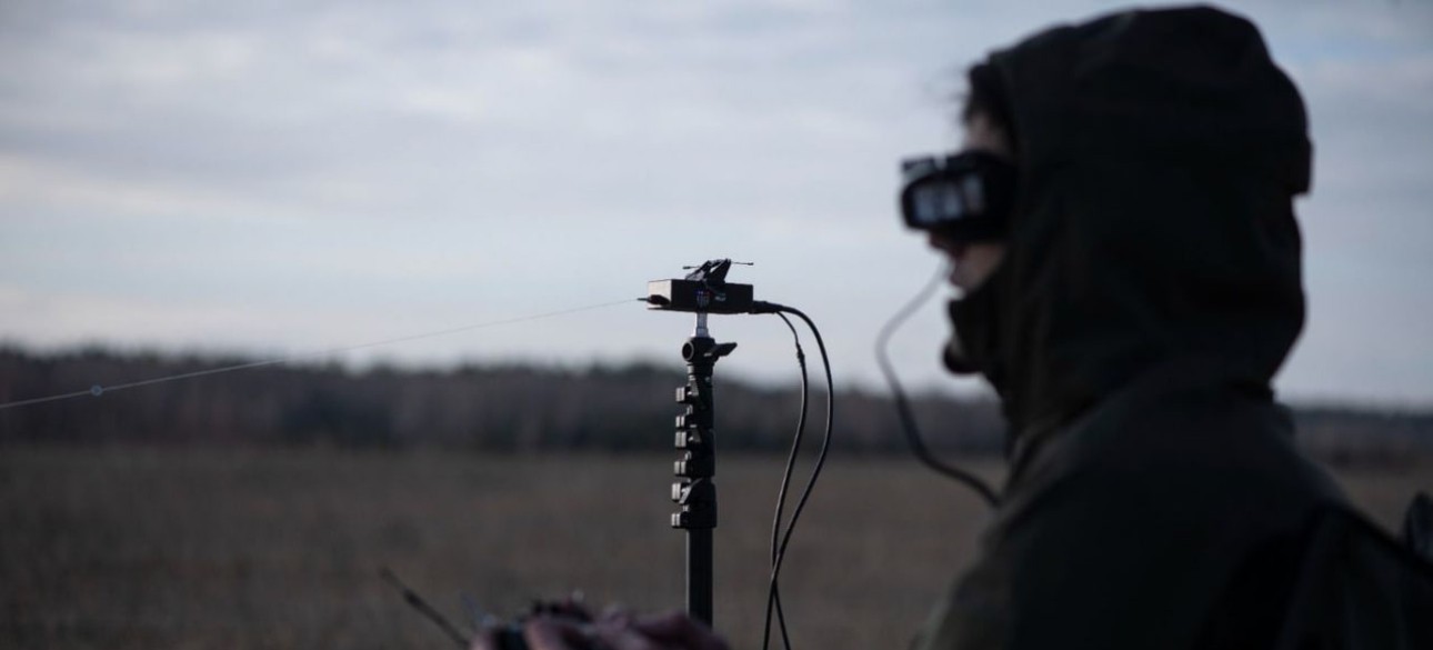 Дрон на оптоволокне дрон, ВСУ