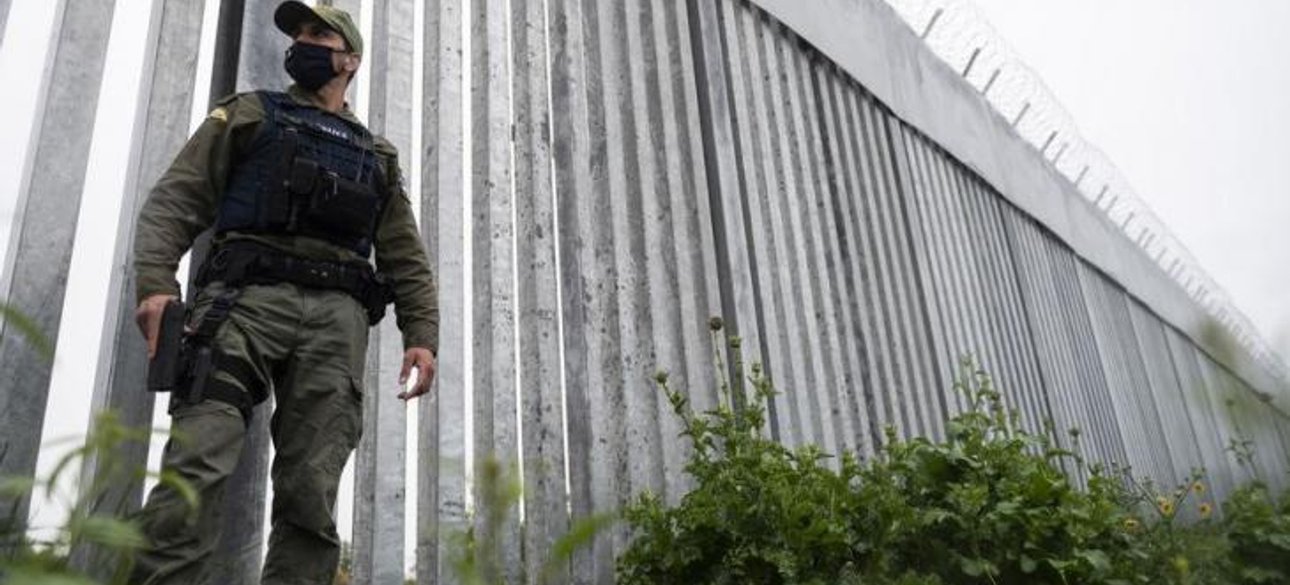 стена, граница