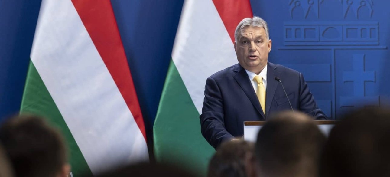 Виктор Орбан, Венгрия, президент Венгрии
