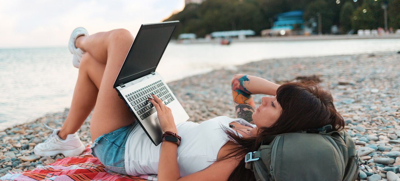 отпуск военное положение,  отпуск за свой счет в время войны