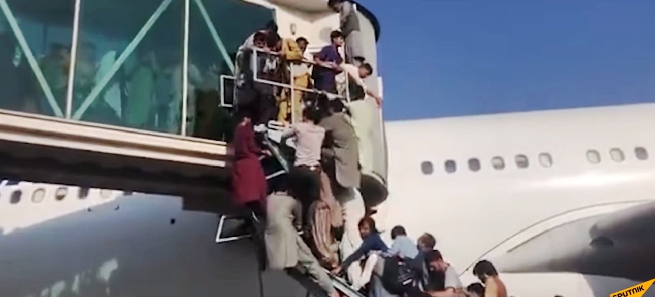 США евакуюють посольство з Кабула