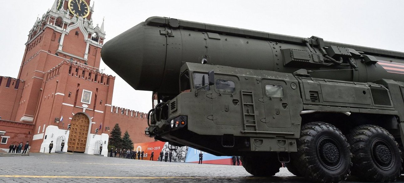Ядерная ракета РФ на параде в Москве