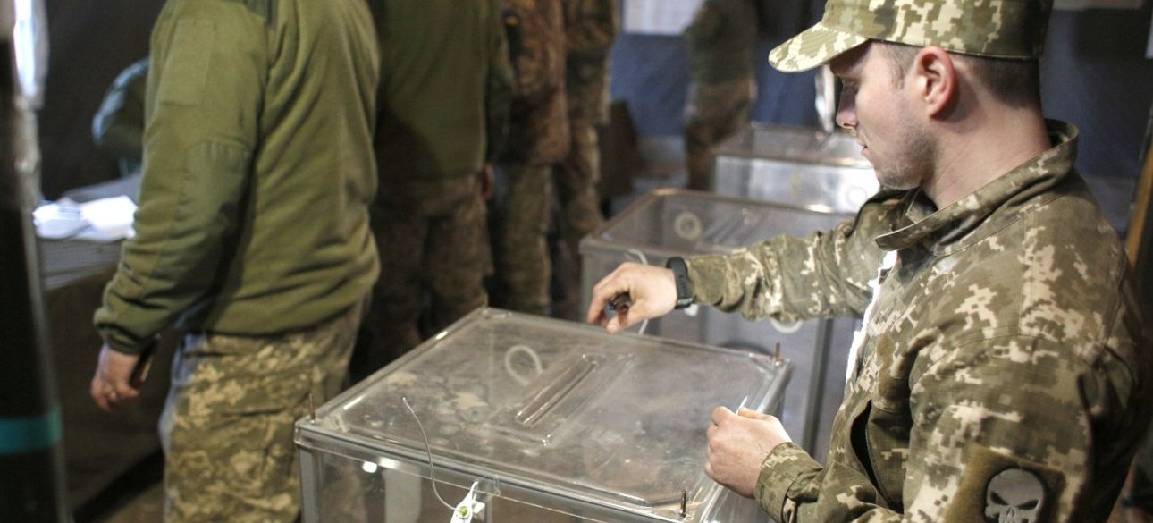 Военные, выборы