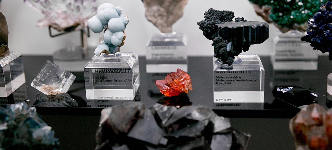 минералы, ископаемые