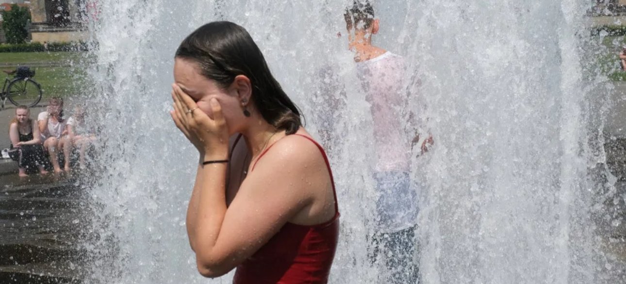 спека, фонтан