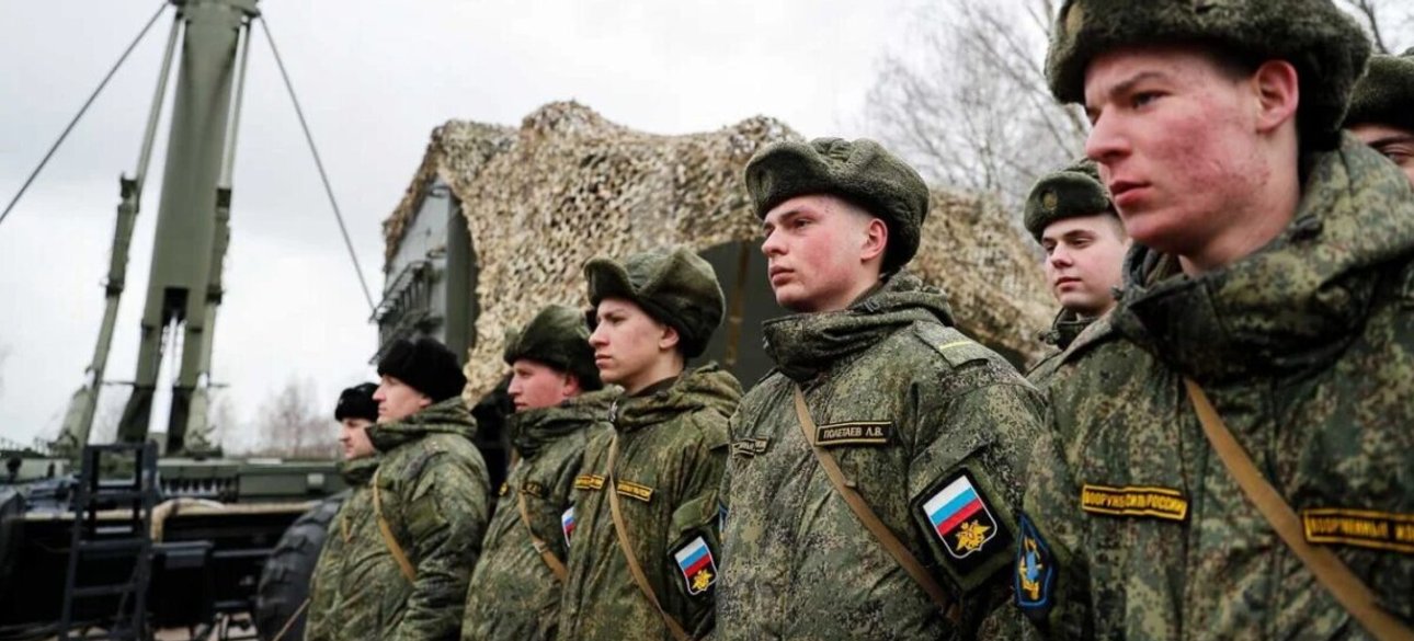 Росiйськi солдати