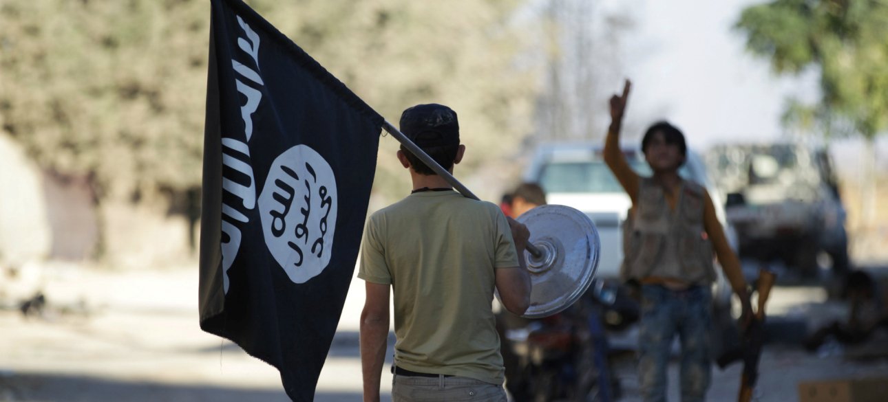 ИГИЛ, флаг, террорист