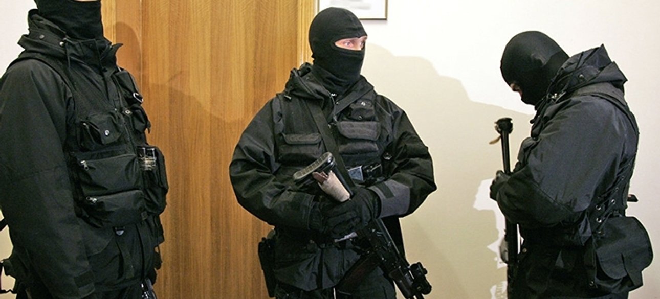 обшуки, БЕБ, ДБР, обшуки компаній, ухвала судді