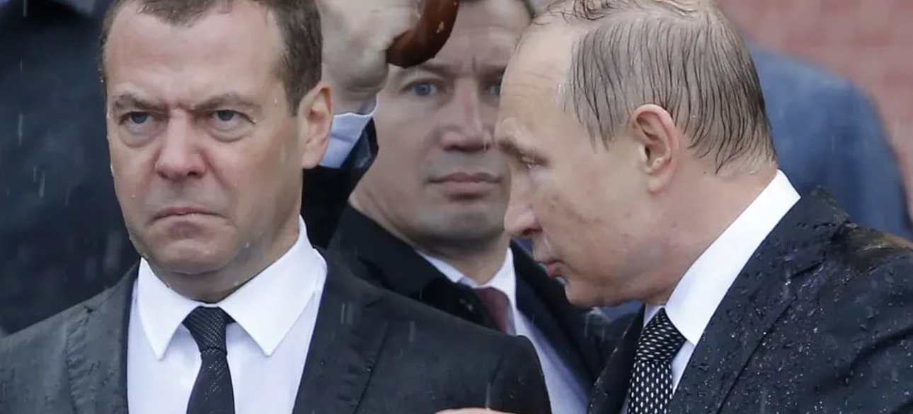 Медведєв, Путін